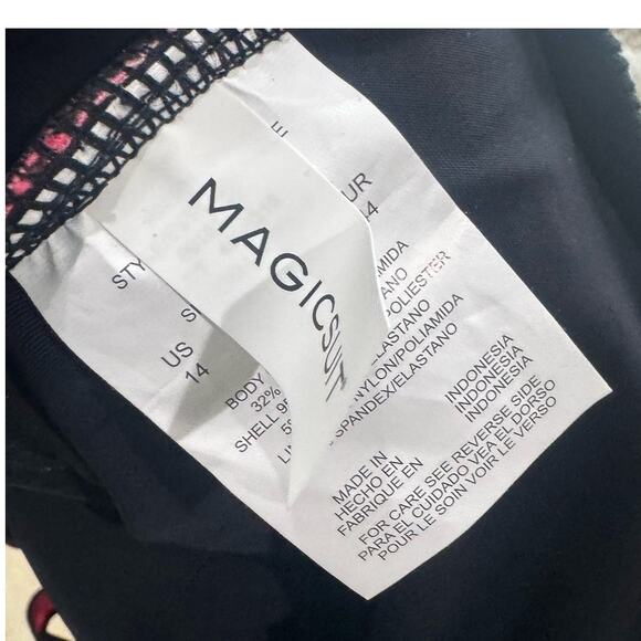 Magicsuit Women's Black Multi Flutter Willow One Piece Swimsuit Size 14 NWT - Picture 9 of 14
